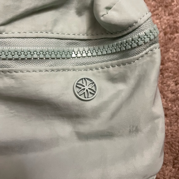 GAIAM WAIST PACK - Picture 7 of 8